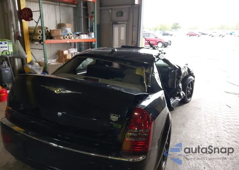 2005 Chrysler 300C from USA, damaged, VIN 2C3AA63H75H674417